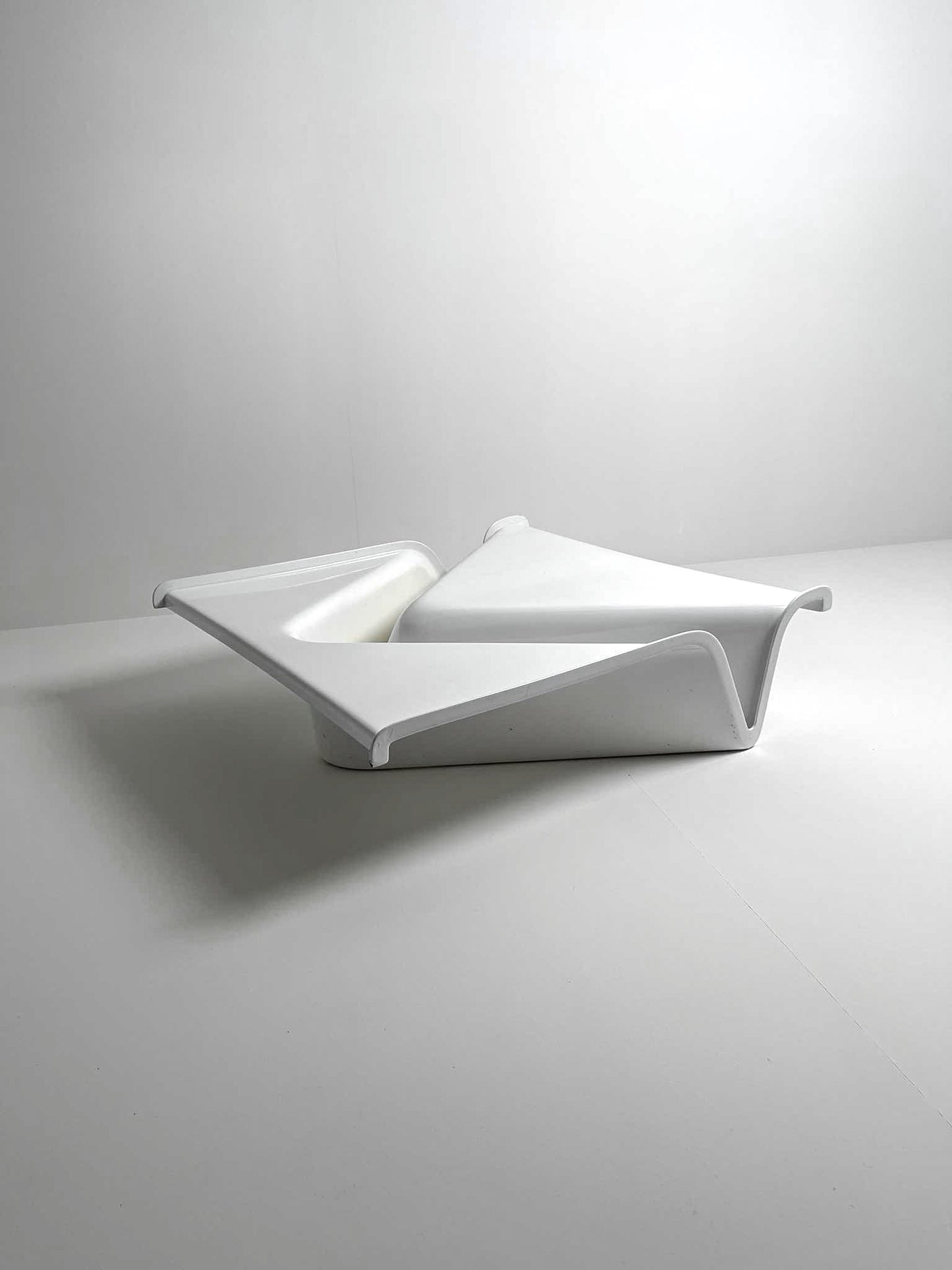 Franca Stagi & Cesare Leonardi ‘Kappa’ table